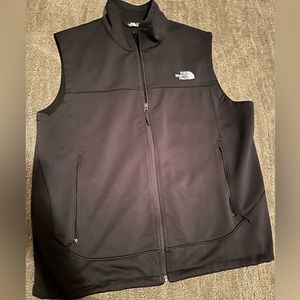 Men’s XL North Face Snow Vest- Black
